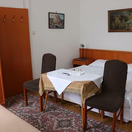 Pension Reimer Wien Exteriör bild